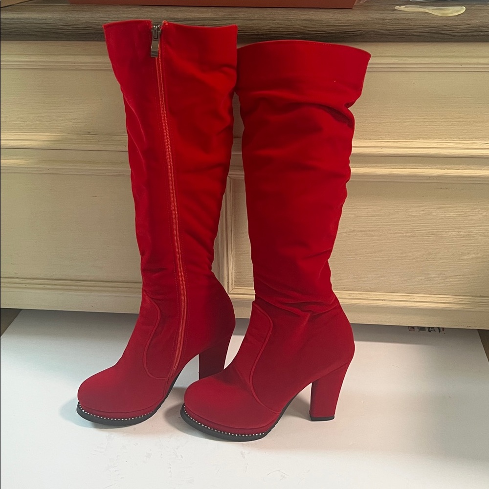 Elegant Red Over the Knee Women's Boots - Picture 2 of 5